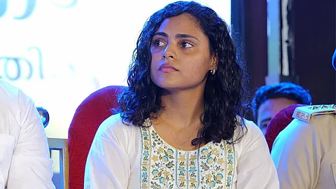 സഹപ്രവർത്തകക്കും ദുരനുഭവമുണ്ടായി, പ്രശ്നങ്ങൾ ഉണ്ടാക്കില്ലെന്ന് ഉറപ്പുവരുത്തിയാണ് ഷൂട്ടിങ് പുനരാംഭിച്ചതെന്ന് വിൻസി അലോഷ്യസ്