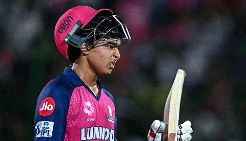 പതിനാലുകാരന് പയ്യന്റെ വരവറിയിച്ച സിക്സര്; വൈഭവ് സൂര്യവംശി