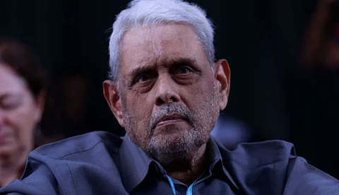 ചരിത്രത്തിലേക്ക് ഒരു ചുവട്; ചരിത്ര ഗവേഷകനായി മാറിയതിനെ കുറിച്ച് എംജിഎസ് നാരായണന്