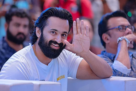 ഒരു നടിയോട് എന്നെ വിവാഹം കഴിക്കാൻ ആവശ്യപ്പെട്ടു, വിപിൻ ക്ഷമ അർഹിക്കാത്ത കാര്യം ചെയ്തു; ഉണ്ണി മുകുന്ദന്റെ വിശദീകരണം