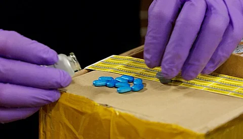 ലഹരിയുടെ പരിണാമം; സിന്തറ്റിക് മയക്കുമരുന്നുകള് എന്ന പുതിയകാല പ്രതിസന്ധി