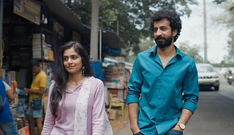 പ്രണയത്തിന്റെ നൊമ്പരവുമായി ‘ഇത്തിരി നേര’ത്തിലെ "മധുരമൂറുന്ന" ഗാനം