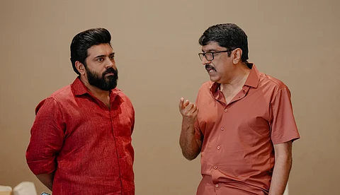 ഇനി പൊളിറ്റിക്കൽ ഡ്രാമയ്ക്കുള്ള നേരം; നിവിൻ പോളി-ബി ഉണ്ണികൃഷ്ണൻ ചിത്രത്തിന് പാക്കപ്പ്