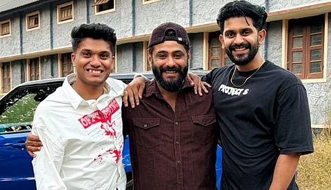 നിര്മ്മാതാവായി ആന്റണി വര്ഗീസ് പെപ്പെ; ആദ്യ ചിത്രം സംവിധാനം ചെയ്യുന്നത് ആഡിസ് അക്കര