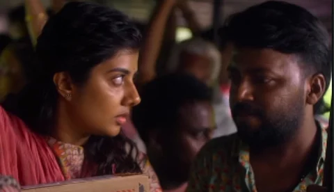 'ഞാൻ ഗ്യാപ്പിട്ടല്ലേ നിന്നത്, അവൾ വീഡിയോ ഒന്നും എടുത്തിട്ടില്ല'; മാജിക് മഷ്റൂംസ് ടീസർ പുറത്ത്