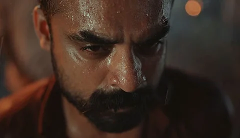 'ക്രിസ്തുവിനെ ചുമക്കുന്നവൻ...'; ‘പള്ളിച്ചട്ടമ്പി' ടീസർ പുറത്തിറങ്ങി