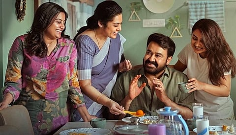 'കുടുംബത്തെ രക്ഷിക്കാൻ ജോർജുകുട്ടി ഏത് അറ്റം വരെയും പോകും'; ആദ്യ ഷോകൾക്ക് പിന്നാലെ കയ്യടി നേടി 'ദൃശ്യം 3'