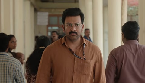 വീണ്ടും ഒരു ജേക്സ് മാജിക്; 'ഐ നോബഡി'യിലെ ആദ്യ ഗാനം എത്തി
