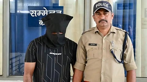 उत्तराखंड में बार डांसर को आर्मी अफसर ने मौत के घाट