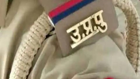 उत्तर प्रदेश: युवक के मुंह पर किया पेशाब, पुलिस ने आरोपी को गिरफ्तार कर छोड़ा!