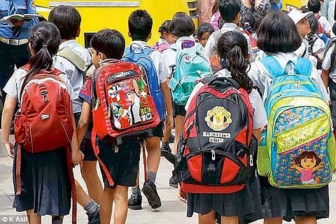 मध्य प्रदेश: लाडली बहना योजना के कारण अटकी 67 लाख स्कूली विद्यार्थियों की छात्रवृत्ति!
