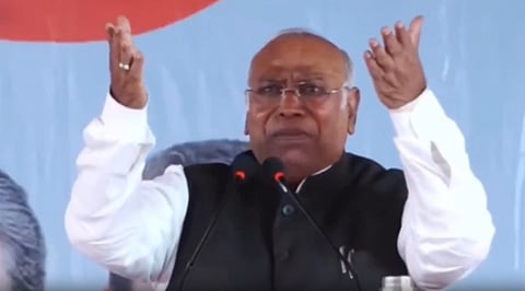 कांग्रेस के राष्ट्रीय अध्यक्ष मल्लिकार्जुन खड़गे