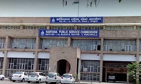 हाल के महीनों में एचपीएससी की अन्य भर्तियों में भी योग्य उम्मीदवारों की संख्या अत्यंत कम रही है।