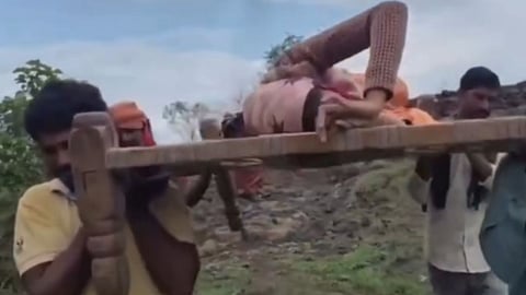 Woman delivers baby on cot in Madhya Pradesh