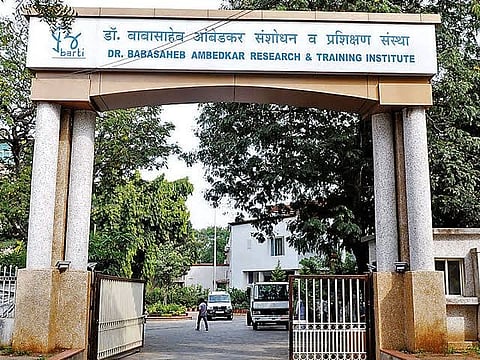 The protesting students belong to various institutes such as Babasaheb Ambedkar Research and Training Institute (BARTI), Pune, Mahatma Jyotiba Phule Research and Training Institute (MahaJyoti), Nagpur, and Chatrapati Shahuji Maharaj Research Training and Human Development Institute (SARTHI), Pune.
