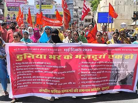The workers demands encompassed a wide range of issues, including the repeal of anti-worker labor codes, wage and pension assurances, agricultural reforms, and measures to mitigate inflation and privatization.
