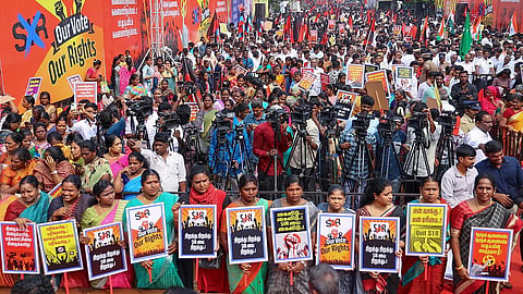 The boycott is likely to significantly impact the SIR exercise, as a large section of the state’s frontline workforce is currently tied to the revision duty.
