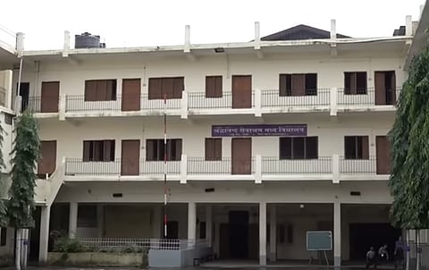 The report revealed that despite school principal Anuj Kumar Singh being informed on August 18, no police report was filed.