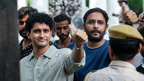 On October 13, CJP co-convenors Ashutosh Ranka and Saurav Das, went to Jantar Mantar with the national flag. They were detained in the morning and taken to PS Jafarpur Kalan. Later they were arrested under Sections 126/170 BNSS.