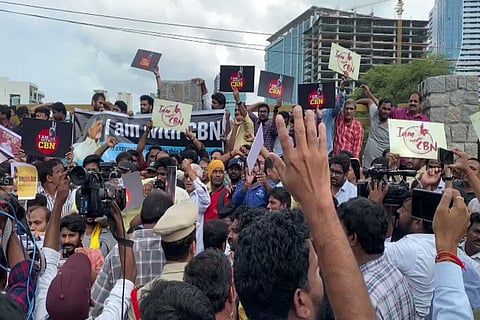 Pro Chandrababu protest in Hyderabad