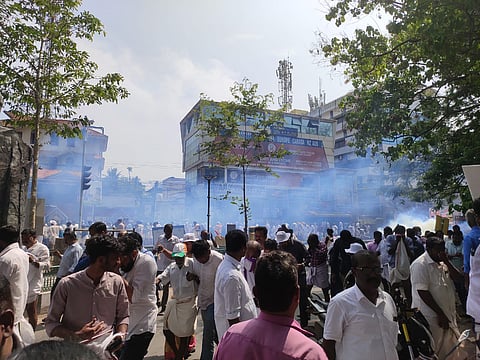 Protest by congress party