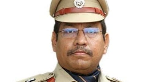 IPS officer Naveen Kumar Bhatt
