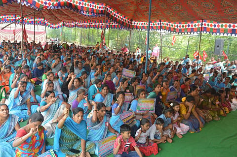 Anganwadi employees during strike in Vijayawada