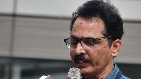 Hyderabad: NIA raids residence of journalist-writer Venugopal, seizes phone