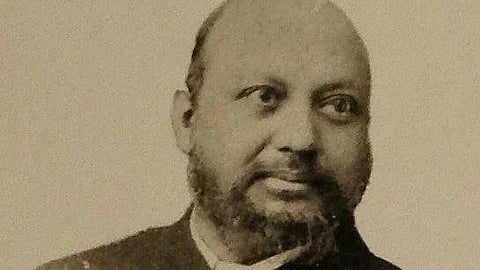 Moulvi Chiragh Ali