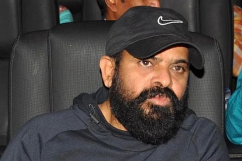 Theatre release of Kottukkaali a form of violence against the film: Dir Ameer stirs row