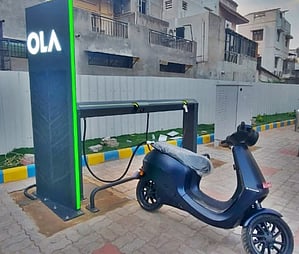 Ola Electric’s shares crash after Bhavish Aggarwal-Kunal Kamra online spat