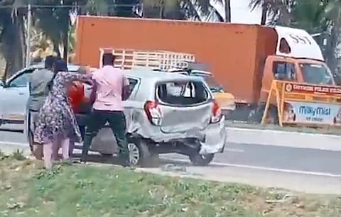Tamil Nadu: History-sheeter hacked to death on highway, four arrested