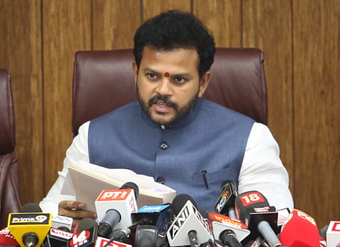 Centre monitors closure of airspace over countries; coordinating with airlines, says Civil Aviation Minister