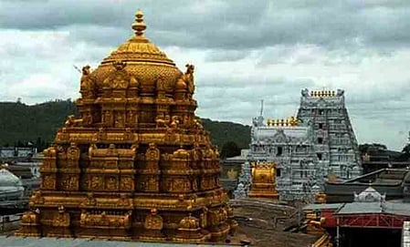 Parakamani theft case: SIT continues questioning ex-Andhra Police officers