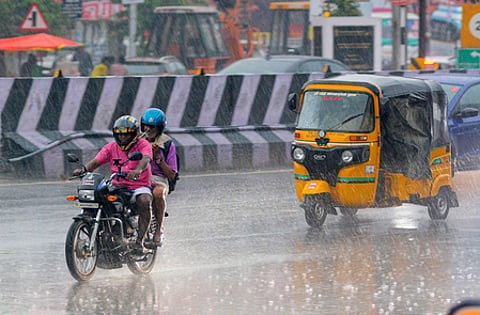 IMD issues 7-day heavy rain alert for Tamil Nadu