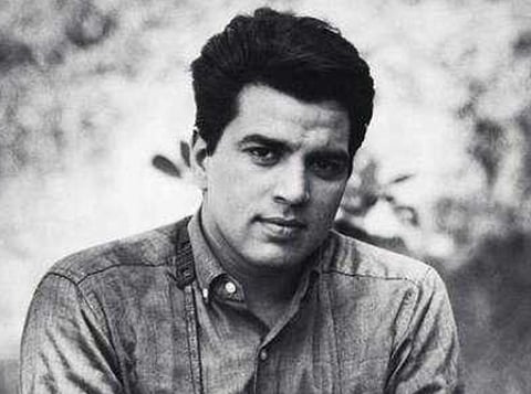 Bollywood icon Dharmendra passes away in Mumbai at 89