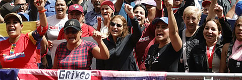 Supporters of Venezuelan President Nicolás Maduro gather during a demonstration in Caracas on Jan, 4, 2026.