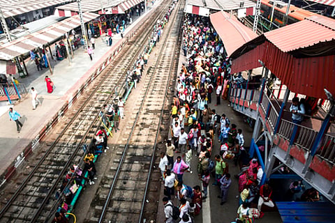 Pongal rush: 11 lakh leave Chennai; public transportation, road traffic under strain