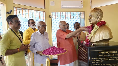 Vice President CP Radhakrishnan garlanding a statue of the NSS founder Mannath Padmanabhan in New Delhi on July 12.