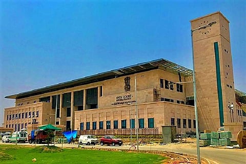 Andhra High court stays MPTC and ZPTC elections in state