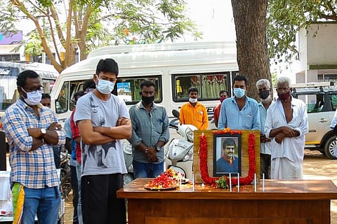 Cast and crew members of Tamil remake of 'Article 15' pay their last respects to late actor Vivek.