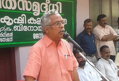 Kerala CPI leader pays homage to Maoist killed in Nilambur