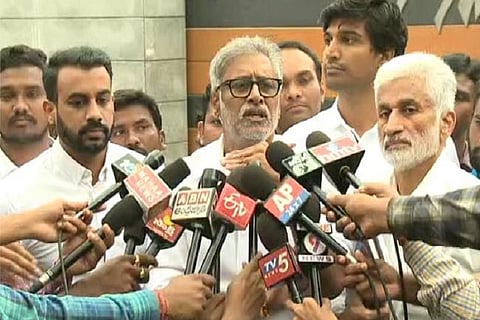 NTR’s son-in-law Daggubati Venkateswara Rao meets Jagan, all set to join YSRCP