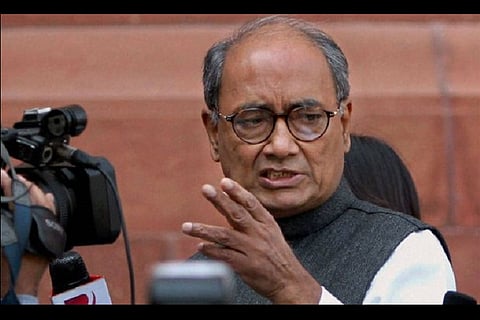 K’taka CM assures no arrests pending probe into Amnesty event on Kashmir: Digvijay Singh