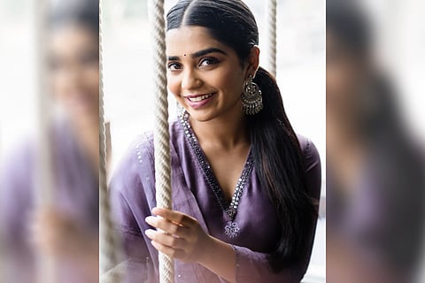 Gouri G Kishan is seen wearing a lavender coloured ethnic kurta in the photo.