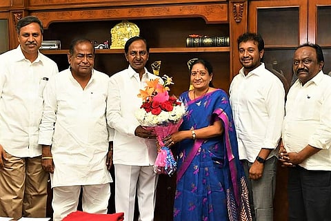 Major blow to Telangana Congress: 4 MLCs meet CM KCR, defect to TRS