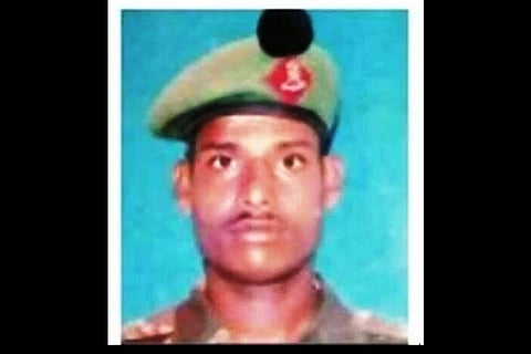 Prayers left unanswered: Siachen braveheart Lance Naik Hanamanthappa dies
