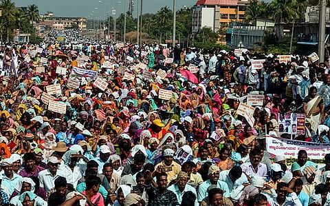 25 days and counting: Families of 7 Udupi fishermen live in hope of finding them