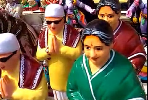 Amma and the Missile man in TN's golus: Jayalalithaa, Kalam dolls popular this season