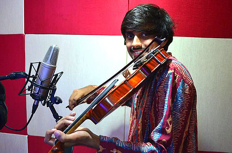 The 'walking violinist' from Bengaluru is enthralling world audiences with fusion music
